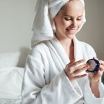 Очищающее молочко для лица: секрет нежного удаления макияжа без раздражения