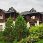 Как выбрать идеальный коттедж для отдыха в Карпатах